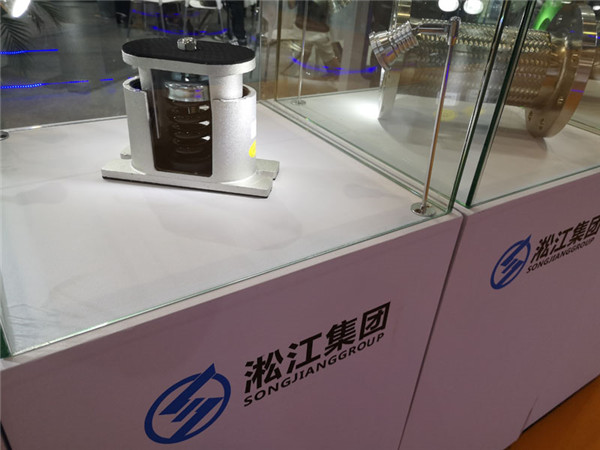 DN50-DN40-PN16橡胶避震喉,法兰连接,丁氰橡胶 DN50-DN40-PN16橡胶避震喉,法兰连接,丁氰橡胶